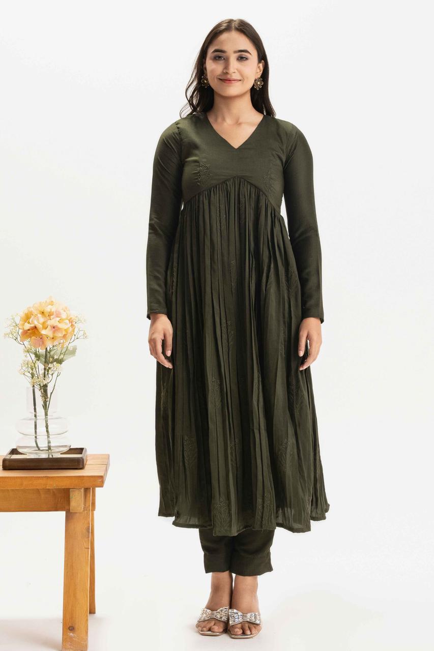 DARK GREEN PURE CHINNON COTTON EMBROIDERED SUIT SET WITHOUT CONTRAST DUPATTA